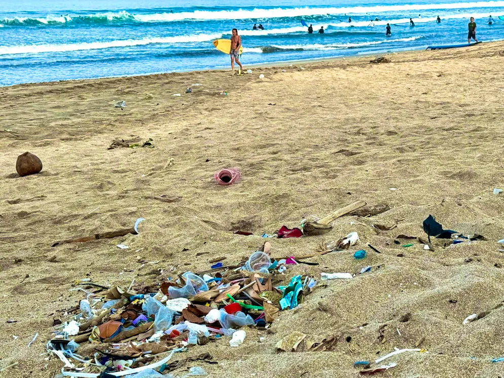 A sea of garbage: On the 