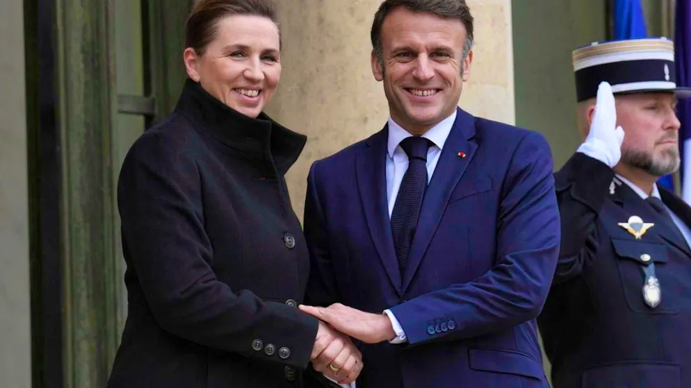 ARCHIVE - French President Emmanuel Macron and Danish Prime Minister Mette Frederiksen. Photo: Aurelien Morissard/AP/dpa