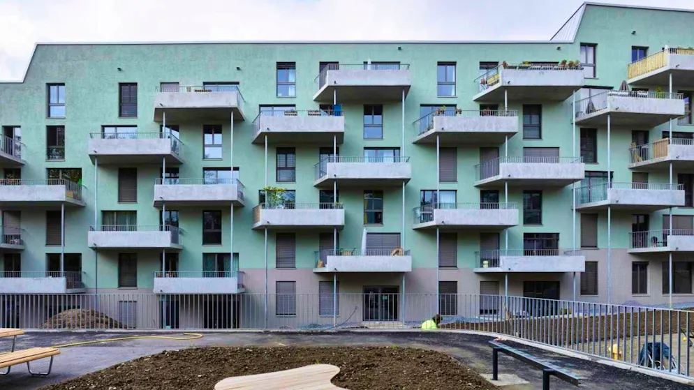 The increase in rents for advertised apartments was somewhat weaker in May. (Archive image)