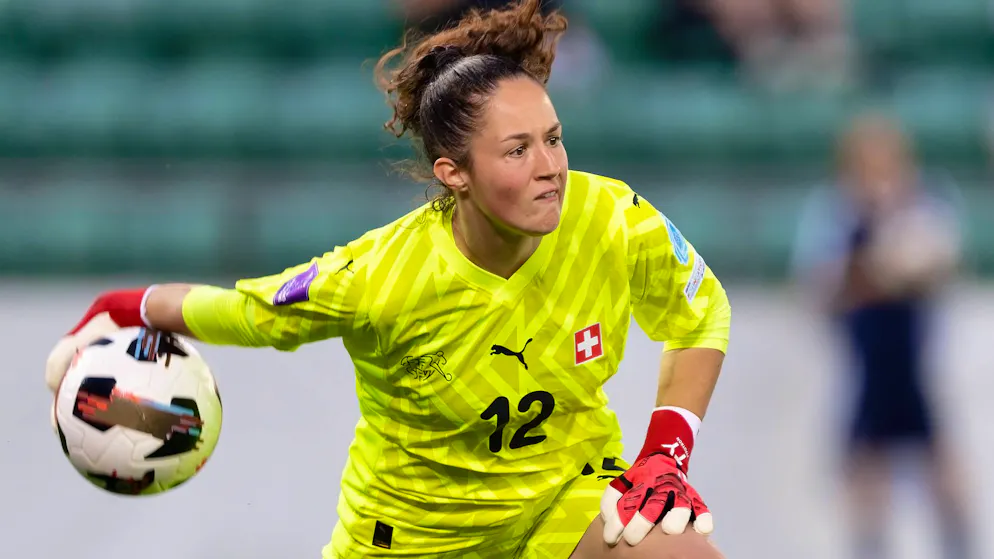 Transfer to the English champions. Nati goalkeeper Livia Peng joins Chelsea and fulfills a dream