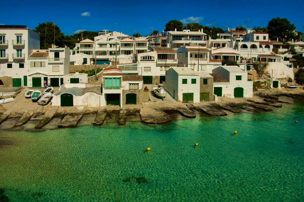 The inherited house is located in the municipality of Sant Lluis on the island of Menorca.