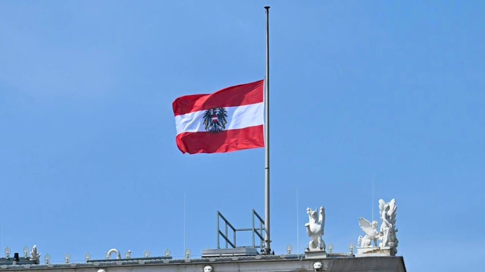 Les drapeaux ont été mis en berne ce mercredi en Autriche.