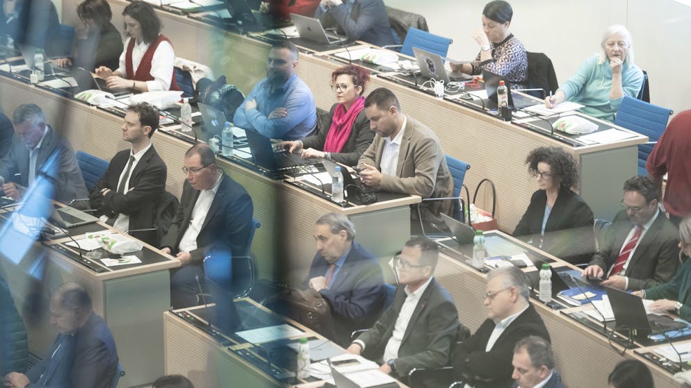 Si andrà alle urne. Il Parlamento ticinese respinge l'iniziativa per più controlli sul dumping salariale