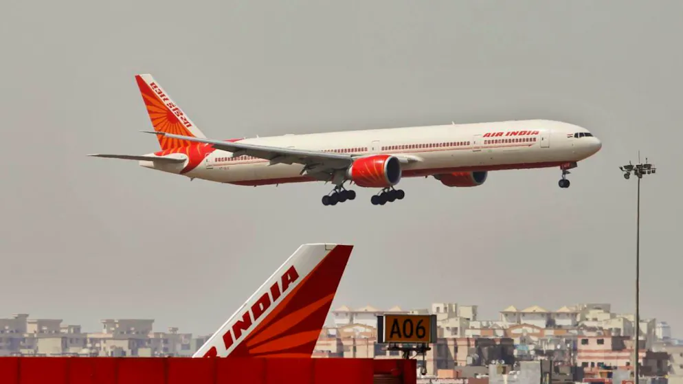 Crash in India. L'aereo era partito da Ahmedabad e diretto in Inghilterra. (foto d'archivio)