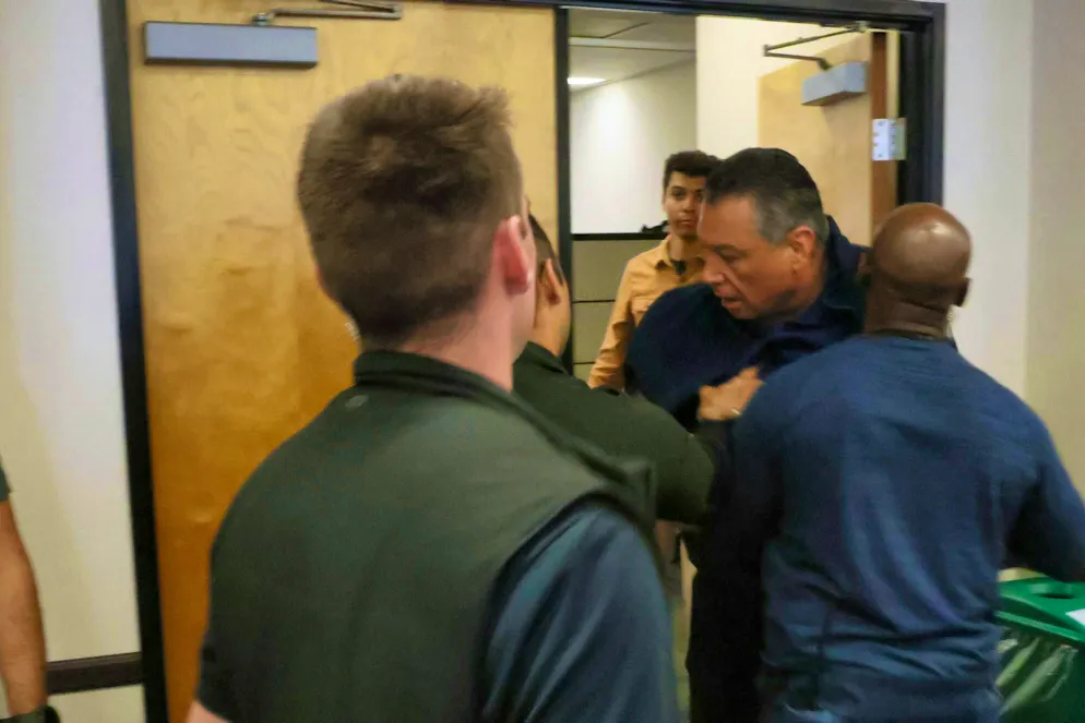 Rabid incident: US senator dragged out of press conference - Gallery. It was initially unclear whether the police were aware that he was a sitting US senator.