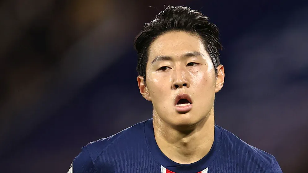 Lee Kang-in sous le maillot du PSG.