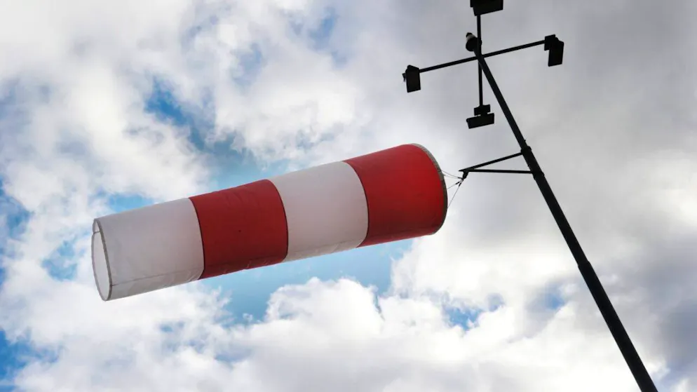 Un pericolo di grado 3 per raffiche di vento in parte del Ticino e nella regione Bernina.