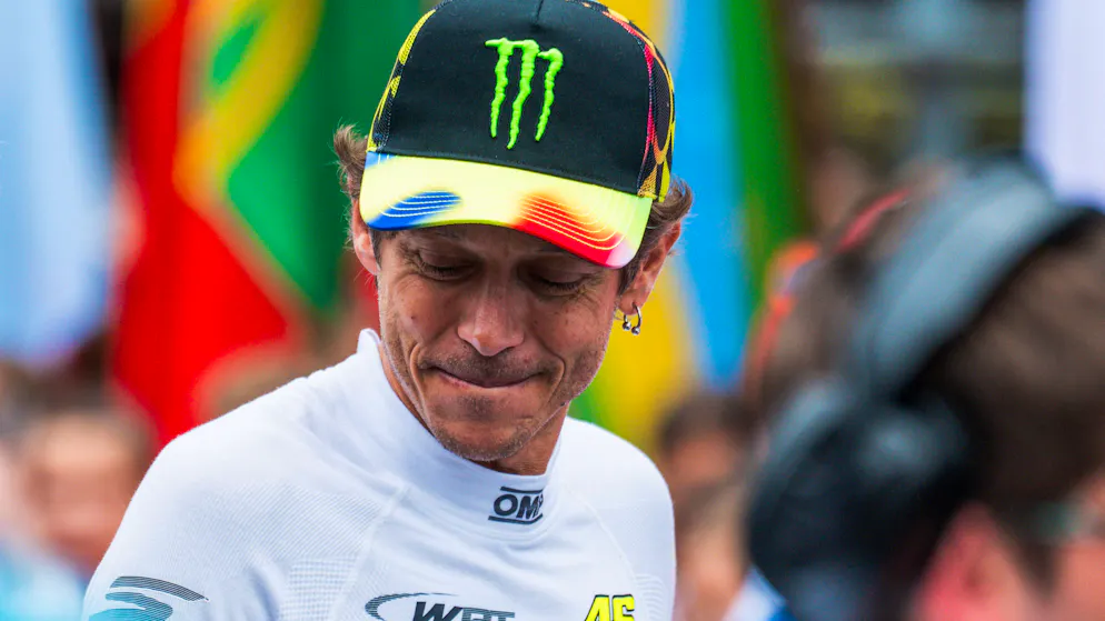 24 Heures du Mans. L'ancien roi du MotoGP Valentino Rossi abandonne