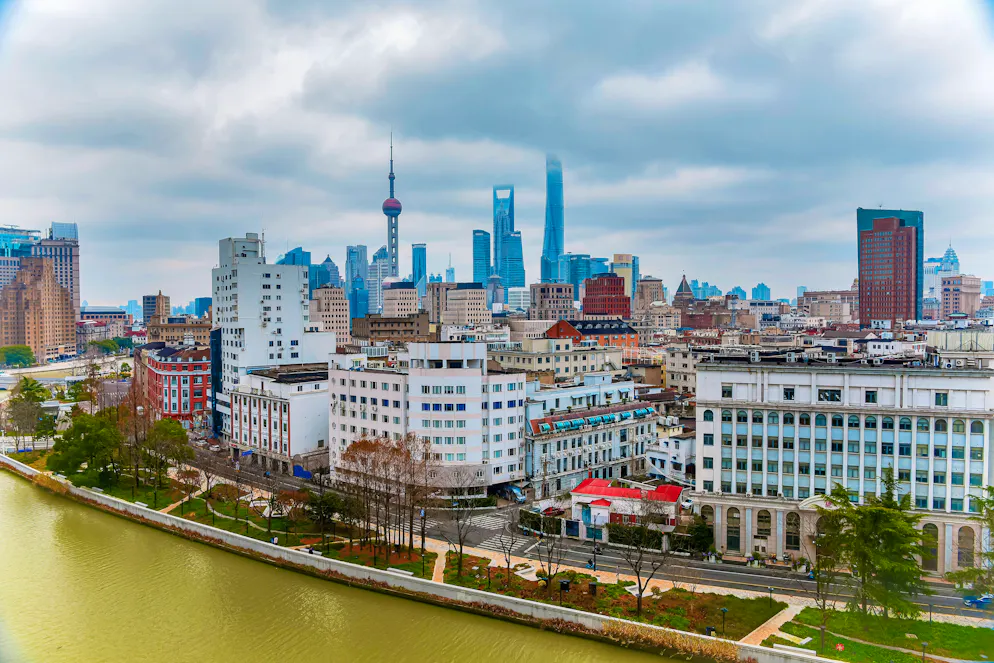 Shanghai city skyline by the Suzhou Creek, Shanghai, China. Copyright: EngxKiatxLeong 1390-304