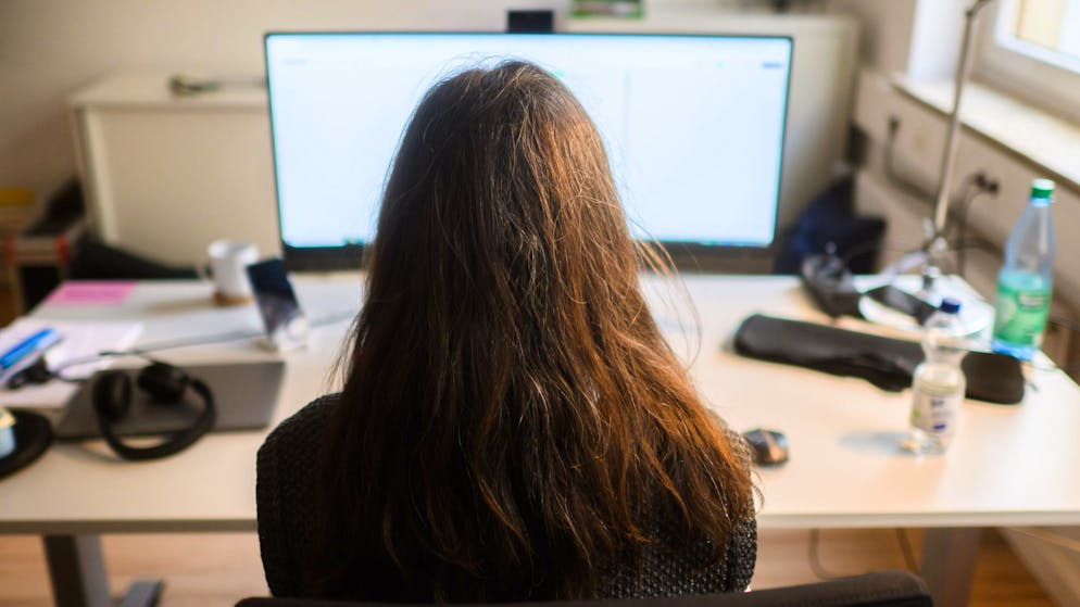 Bericht sorgt für Kopfschütteln. Beamter wird 9 Jahre freigestellt und kassiert 670'000 Franken