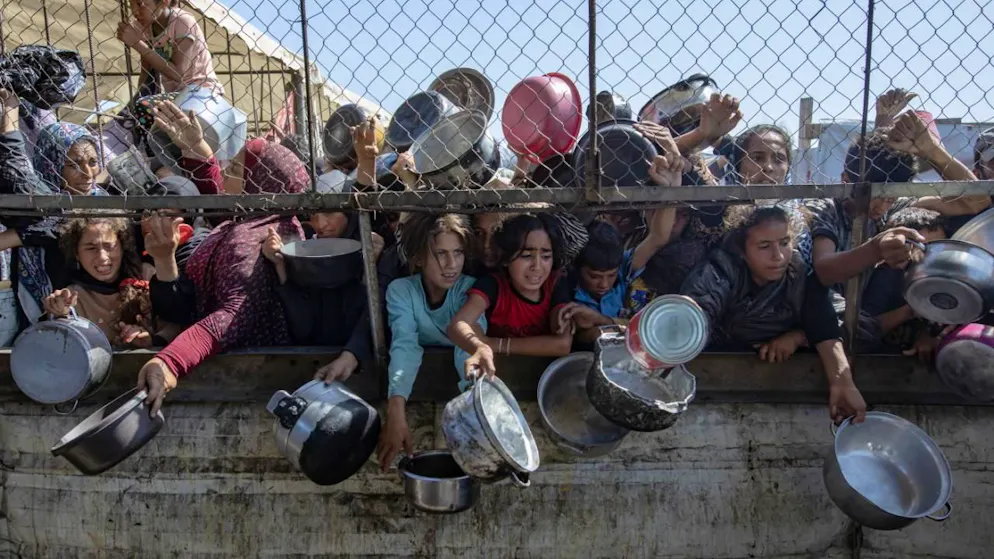 Gaza: 33 personnes tuées par des tirs israéliens - Gallery. Une organisation au financement opaque soutenue par les États-Unis et Israël, la GHF, a ouvert fin mai à Gaza des centres d'aide, mais ses distributions sont marquées par des scènes chaotiques et meurtrières.