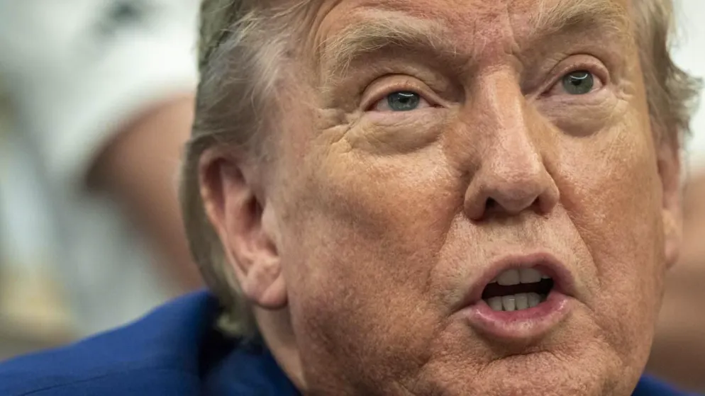 Donald Trump repousse à nouveau l'échéance pour la vente du réseau social TikTok.