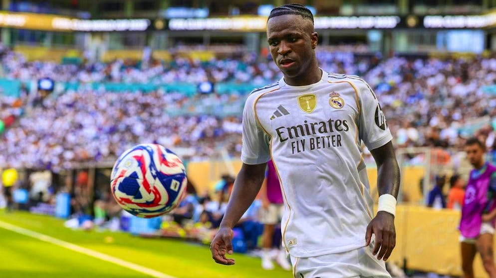 Vinicius Junior brought Flamengo a lot of money.