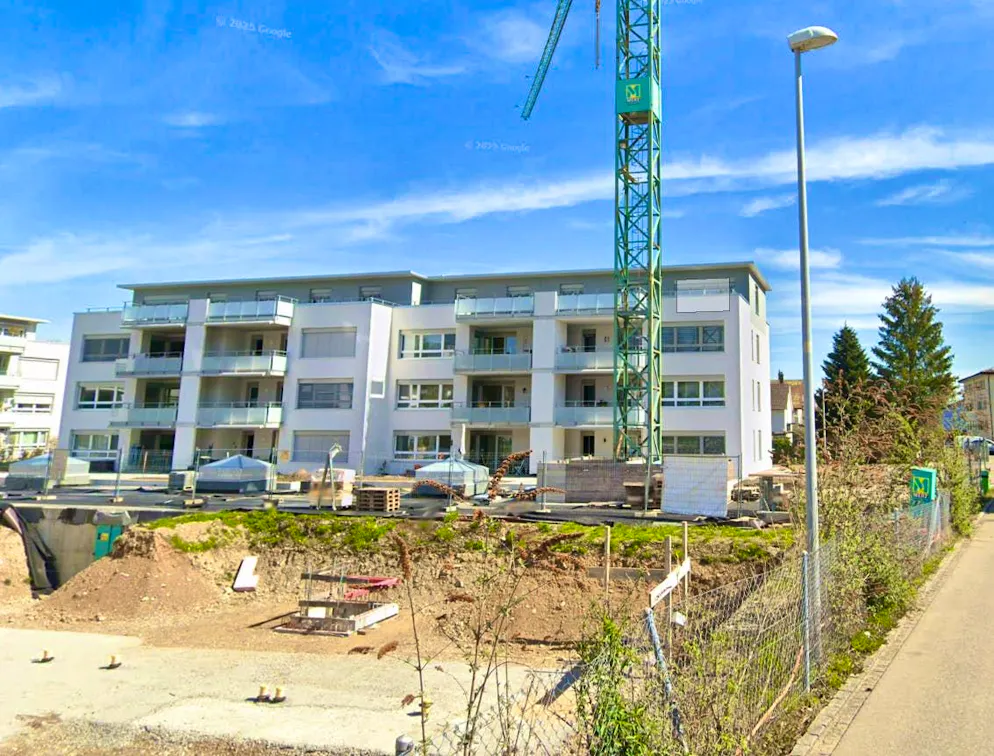 11 years after the actual move-in date, the development in Dulliken is still a building site.