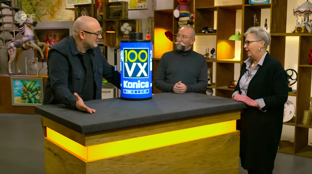 Experte Sven Deutschmanek (links) bezeichnete den Zustand als «perfekt». Horst Lichter musste dennoch lachen, als er den Wunschpreis von der Verkäuferin Beate hörte.
