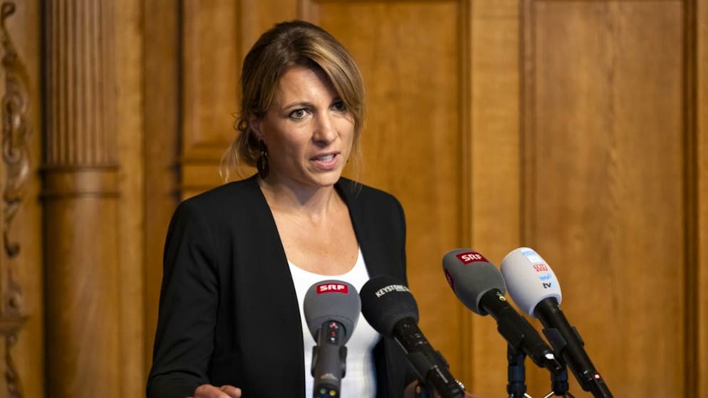 Diplomazia del lingotto d'oro. Regali a Trump da alcuni dirigenti elvetici, Gysin e Mahaim inoltrano denuncia