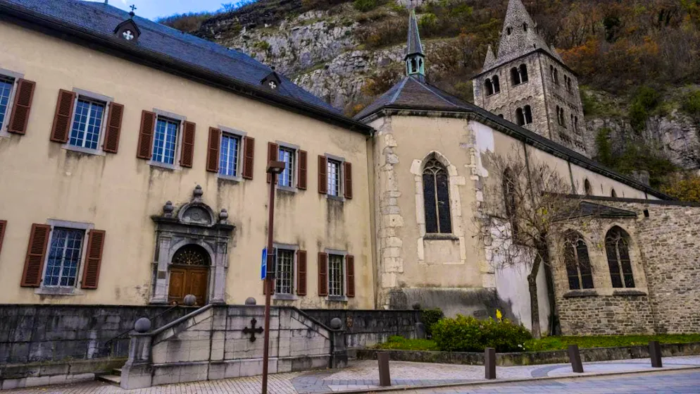 An independent commission has shed light on what happened behind the monastery walls of Saint-Maurice. (archive picture)