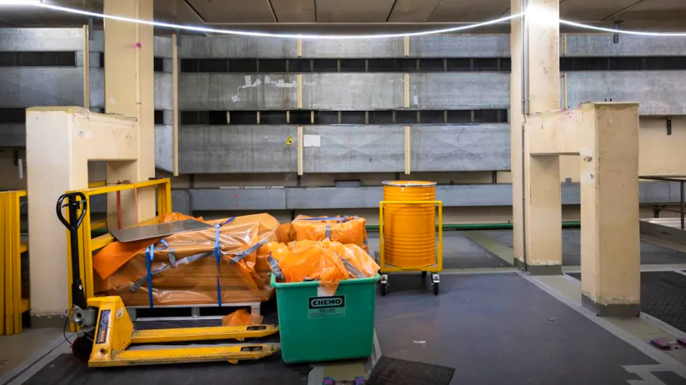 Le démantèlement de la centrale de Mühleberg à mi-parcours - Gallery. Les locaux de la condensation de la centrale nucléaire de Mühleberg ont été pratiquement vidés de leur contenu.