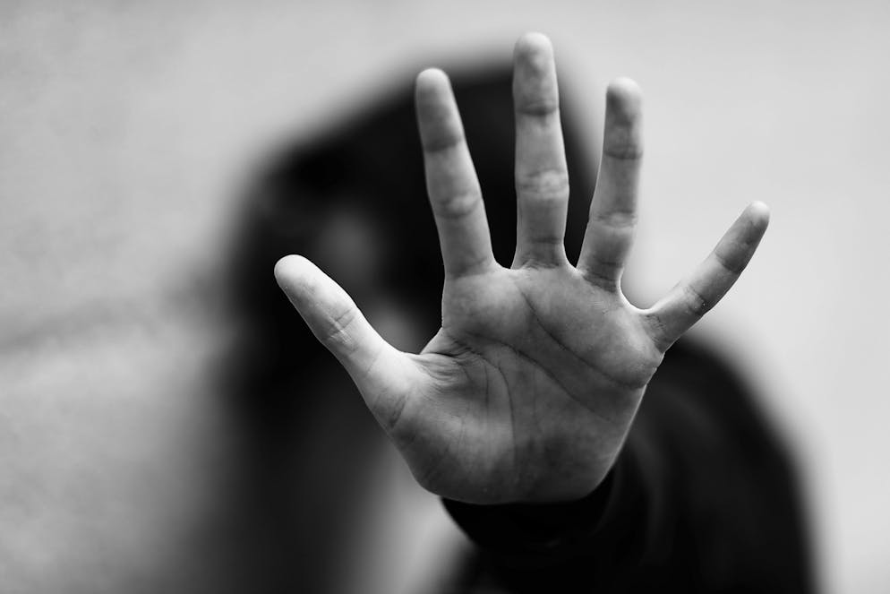 Le tribunal a jugé que l’ancienne subordonnée n’était pas en état de consentir à des actes sexuels.