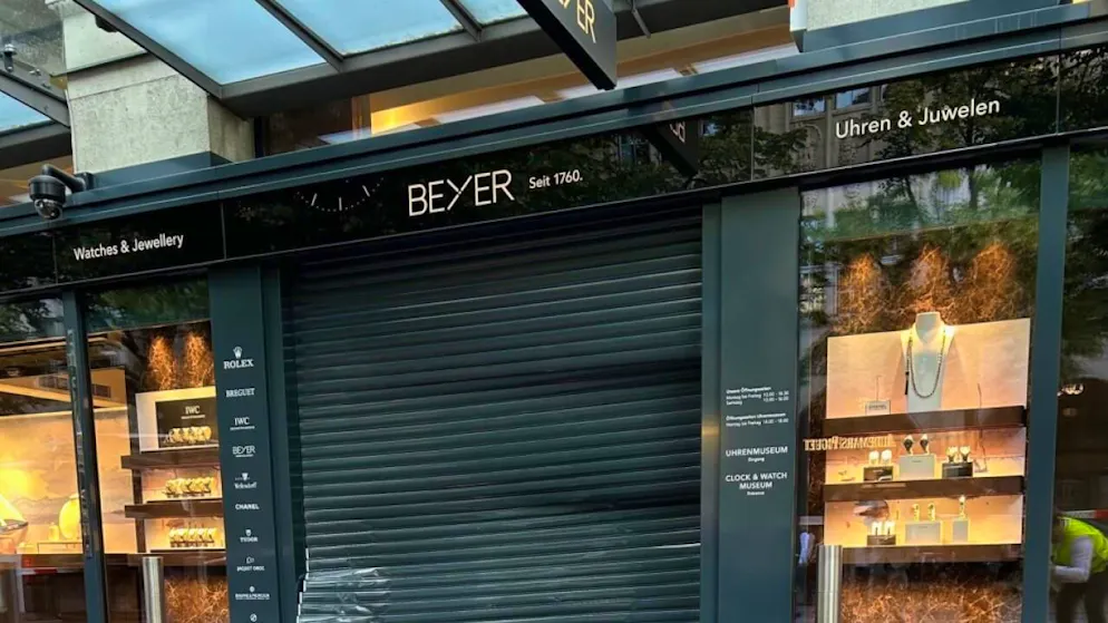 Gli autori si trovano ancora in fuga. La polizia cerca testimoni. (Foto simbolica)