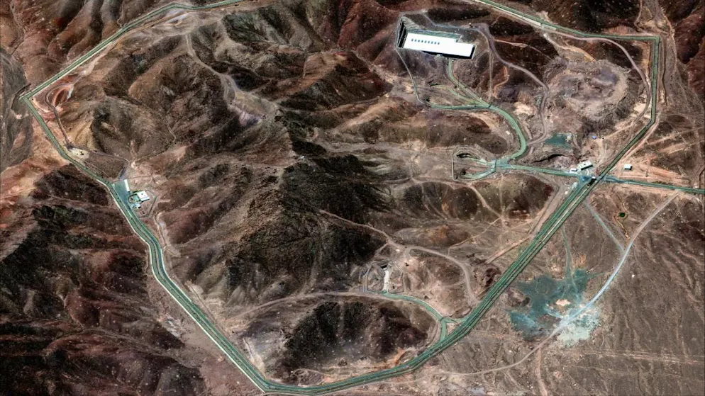 «Le caïd du Moyen-Orient doit faire la paix». Iran: les USA ont attaqué trois sites nucléaires