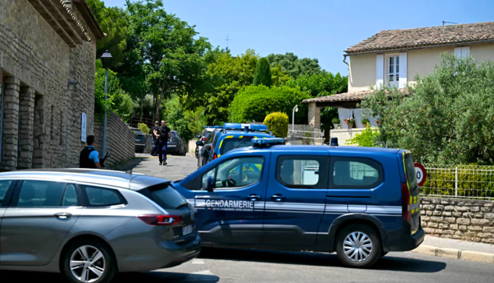 Mariée tuée en France. Un important dispositif policier a été déployé pour tenter de retrouver les assaillants.
