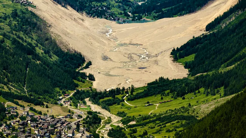 Disastri ambientali. Raiffeisen raccoglie 4 milioni in donazioni per Blatten