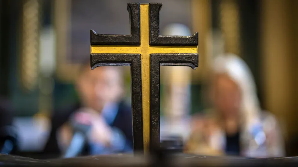 Alors qu’en 2014, près d’un tiers de la population n’avait jamais assisté à une manifestation religieuse ou à un service religieux au cours des douze derniers mois, c’était le cas de presque la moitié de la population en 2024. (image symbolique)