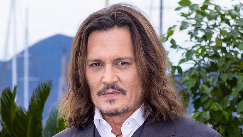 Curiosità. Gli hobby bizzarri delle star: scopri le passioni di Johnny Depp, Brad Pitt e molti altri