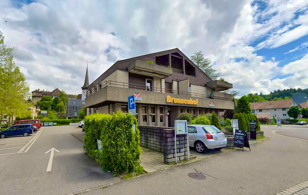 Martin Hubler and his wife leased the Brunnenhof restaurant in Köniz BE until 2006.