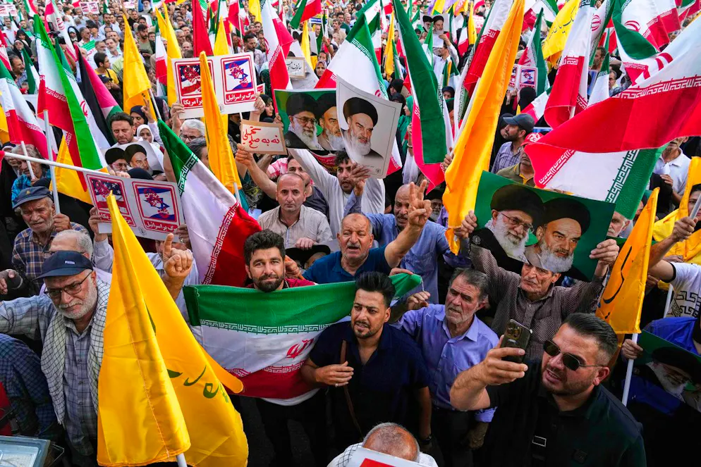 Gli iraniani sono dilaniati tra il sollievo per l'annuncio della fine della «Guerra dei 12 giorni», e lo scetticismo.