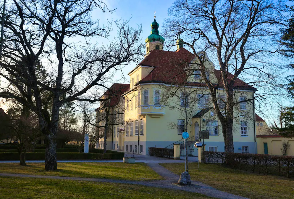 Deal in the trial against Alfons Schuhbeck. Schuhbeck was last imprisoned in the Andechs-Rothenfeld prison.