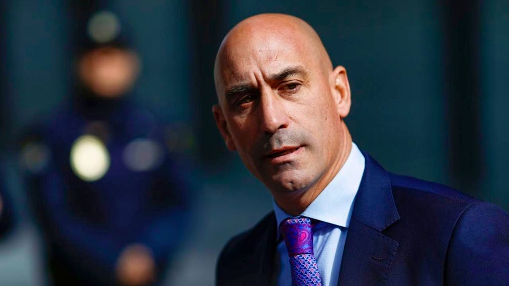 Confermata la condanna nei confronti dell'ex presidente della RFEF Luis Rubiales.