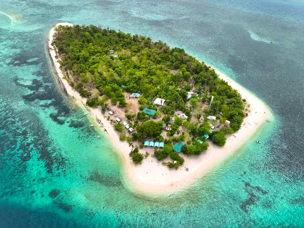 Aussi paradisiaques que soient les Philippines, elles recèlent également des dangers. (Île philippine)