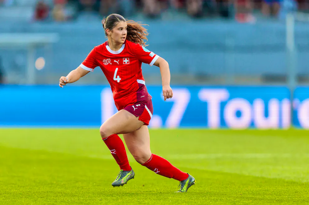 Noemi Ivelj.