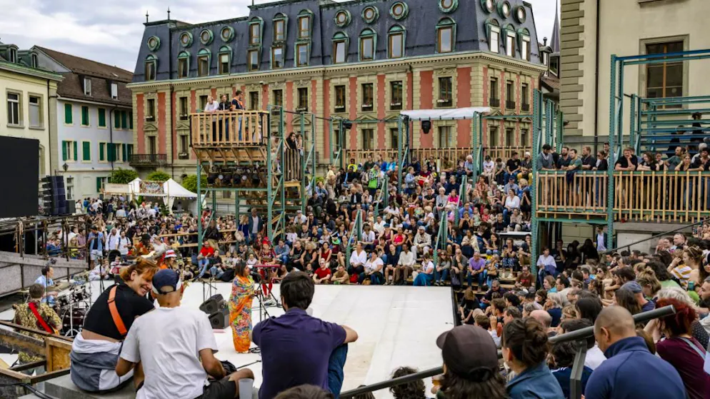 Les événements proposant déjà la vaisselle réutilisable, à l'image du Festival de la Cité (photo), témoignent d'un impact positif notamment grâce à la création d'un environnement plus propre et agréable pour tous (archives).