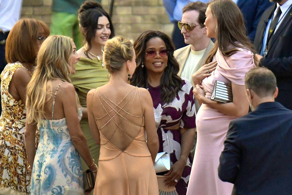 Celebrity wedding in Venice: Amazon founder Bezos gets married. And US talk show legend Oprah Winfrey is also part of the party.