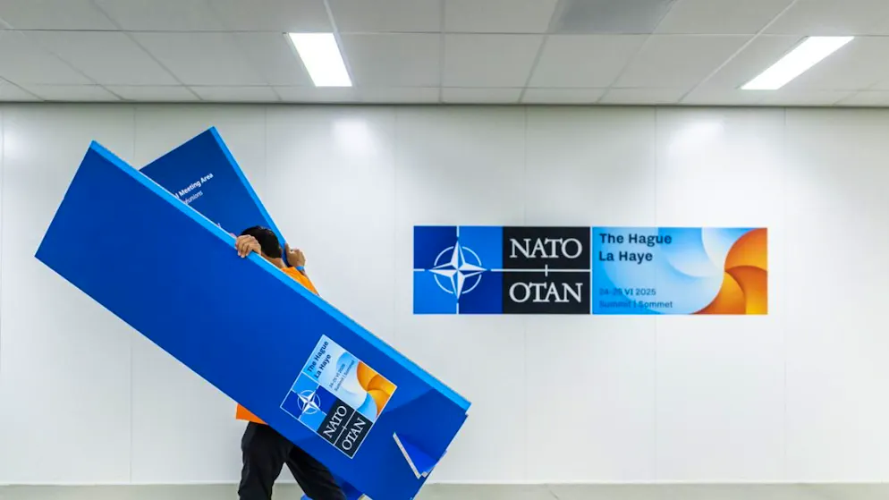L'appel lancé à Genève pour une neutralité active dans le monde a été relayé quelques jours après la décision à l'OTAN d'une augmentation des enveloppes militaires dans les différents pays de l'alliance.