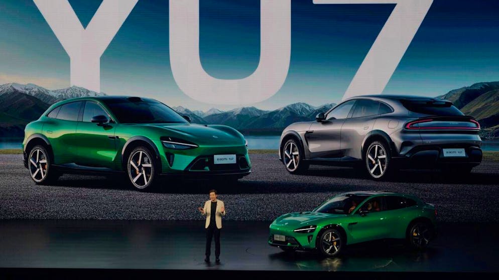 Le fondateur et directeur général de Xiaomi, Lei Jun, s'est dit stupéfait par l'engouement des clients.