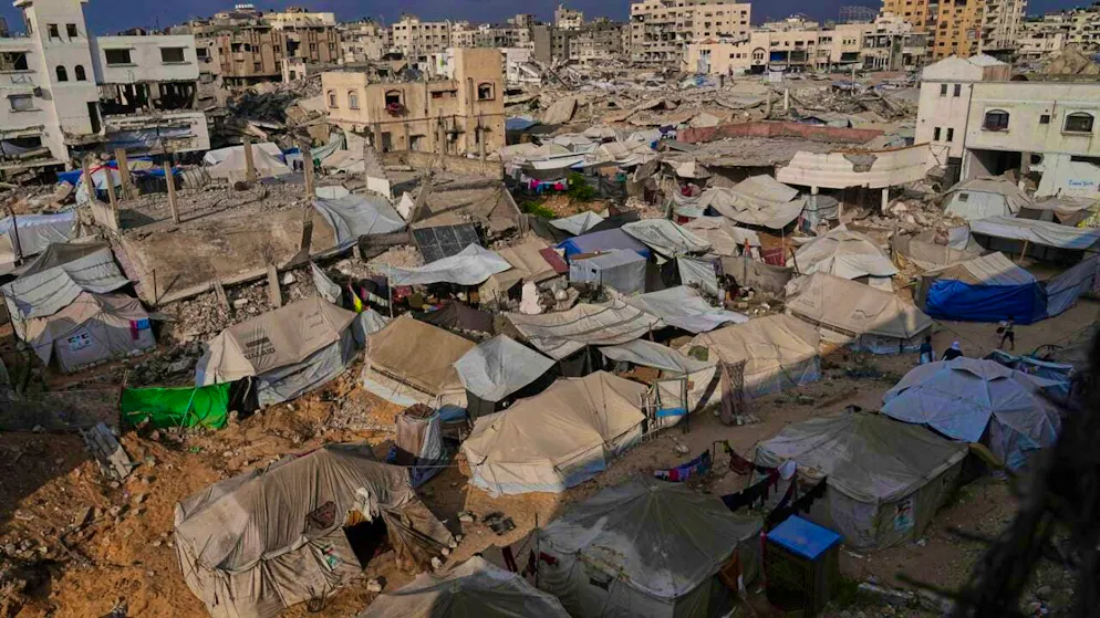 Displaced Palestinians live in a tent camp in Gaza City. Photo: Jehad Alshrafi/AP/dpa/symbol image