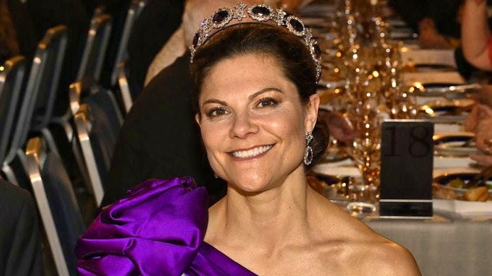 How Europe's future heirs to the throne live. Crown Princess Victoria of Sweden is 47 years old. She could take her place on the throne in the future.