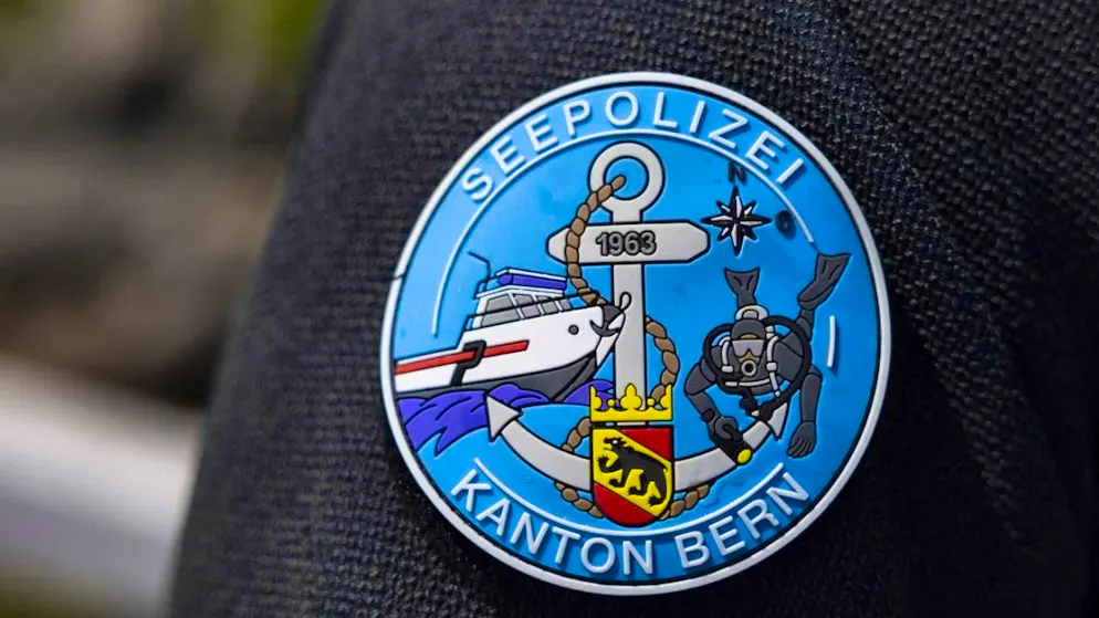 The Bern cantonal police were on duty at Lake Biel on Sunday. (symbolic image)
