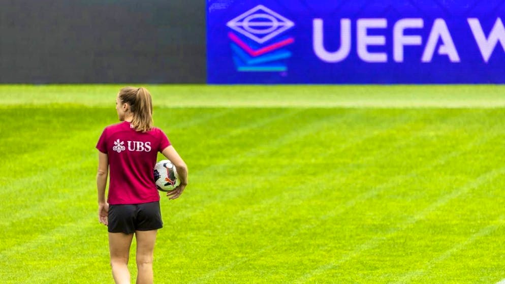 Lia Wälti's participation in the first European Championship match against Norway is in doubt