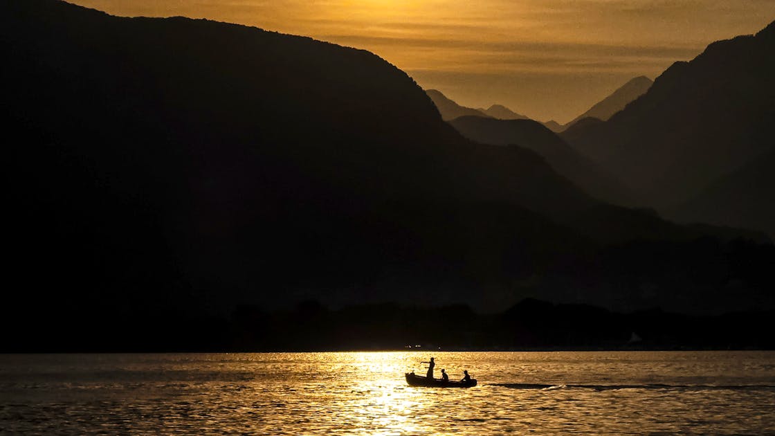 Canicule : Comment Protéger Votre Sommeil et Votre Santé Face à la Chaleur Intense