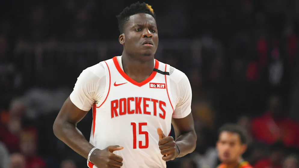 Clint Capela est de retour chez les Rockets.