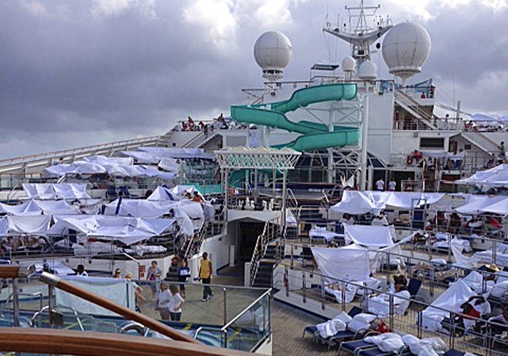 10 febbraio 2013, sul ponte della Carnival Triumph.
