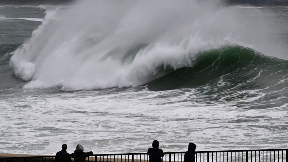 Grandi mareggiate  si abbattono sulla costa del porto di Wollongong, nel Nuovo Galles del Sud, Australia