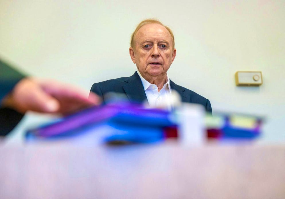 Creditors demand 27 million euros from Schuhbeck's companies - Gallery. According to the insolvency administrator, Schuhbeck's companies owe creditors 27 million euros.