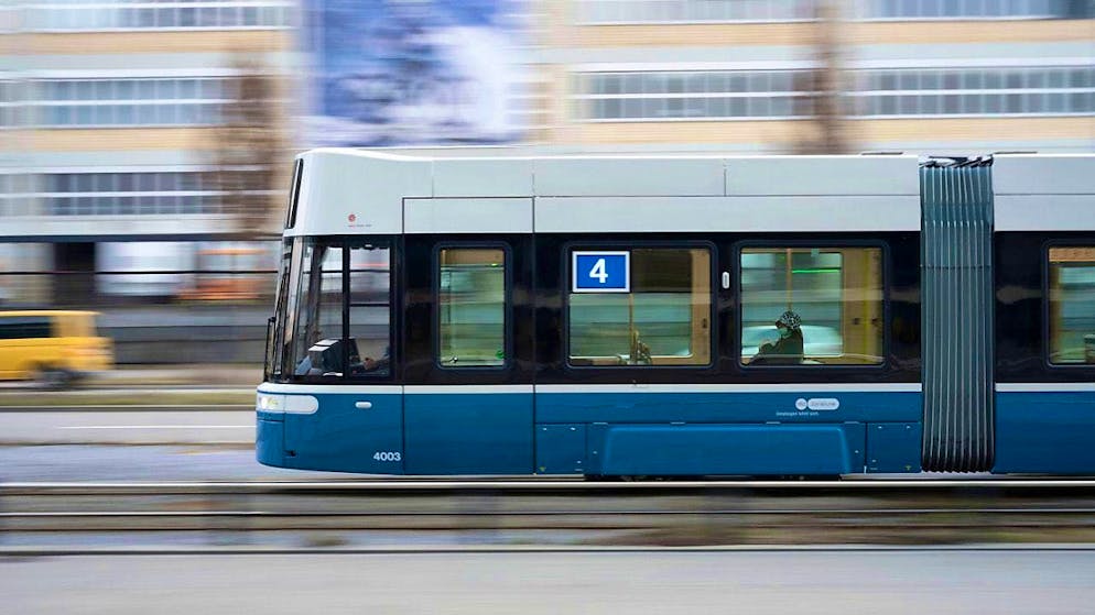 Streetcar line 4 is one of the lines affected by the interruption between Zurich main station and Central.