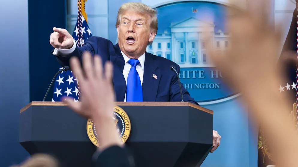 «Monstruosité répugnante». Démocrates dégoûtés : Trump à quelques voix d'une victoire éclatante